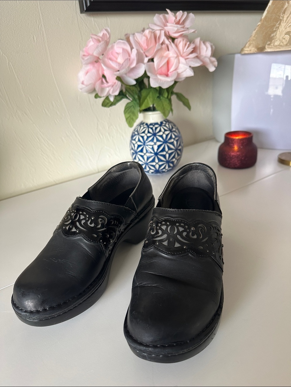 Ariat Black Leather Slip-On Clogs with Decorative Cutout